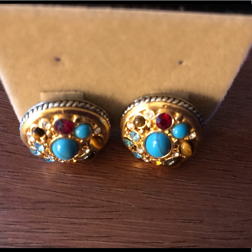 Earrings - Picture 2 of 5